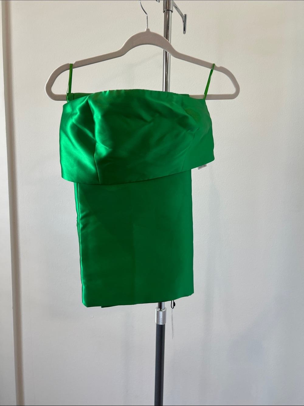 Nasty Gal Green Structured Satin Twill Midi Pencil Skirt